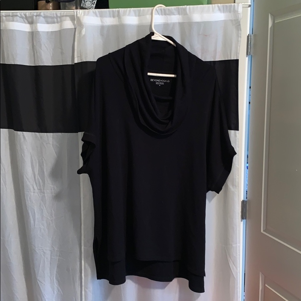 Beyond Yoga cowl neck top XL